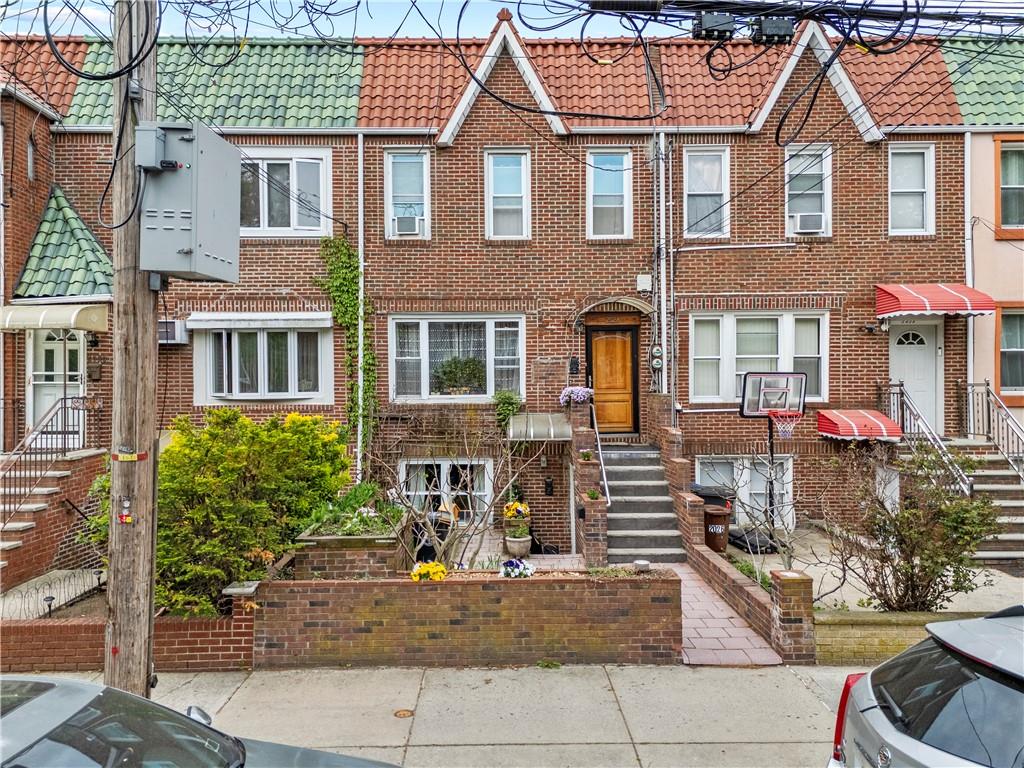 2028 East 34th Street Marine Park Brooklyn NY 00000