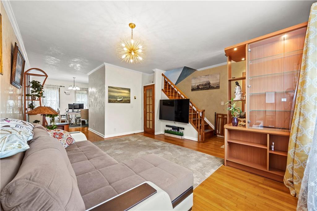 2028 East 34th Street Marine Park Brooklyn NY 00000
