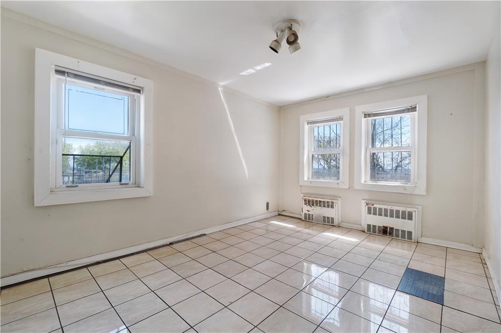 124 Brightwater Court Brighton Beach Brooklyn NY 11235
