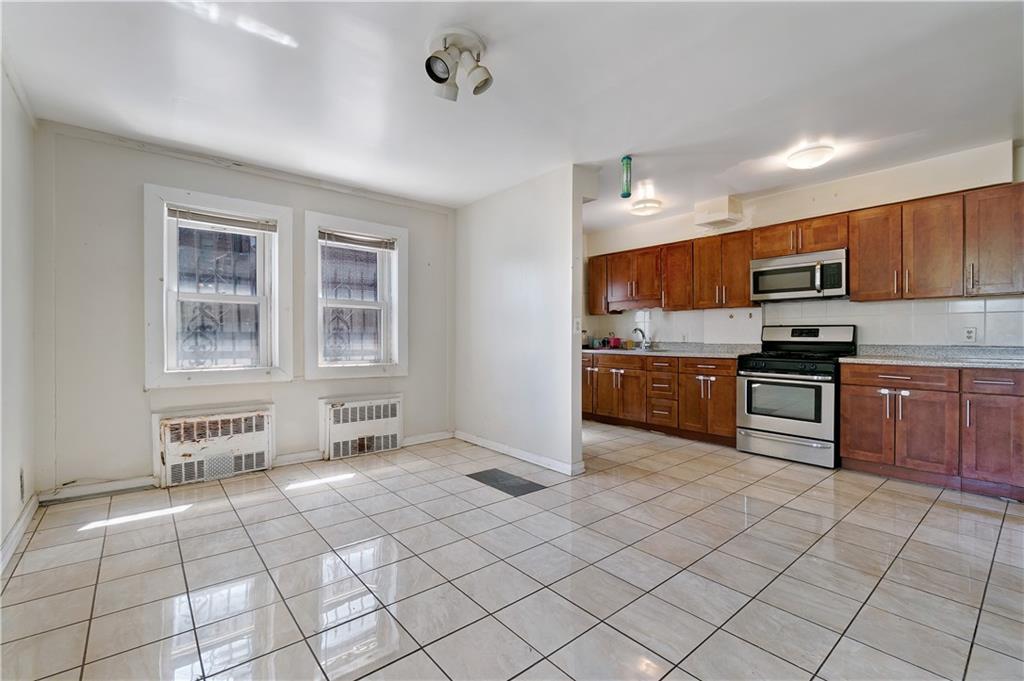 124 Brightwater Court Brighton Beach Brooklyn NY 11235