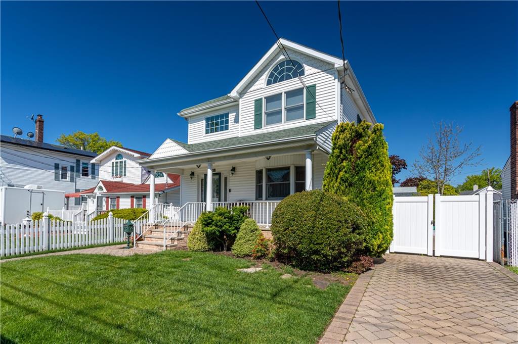 443 Amherst Avenue Oakwood Staten Island NY 10306