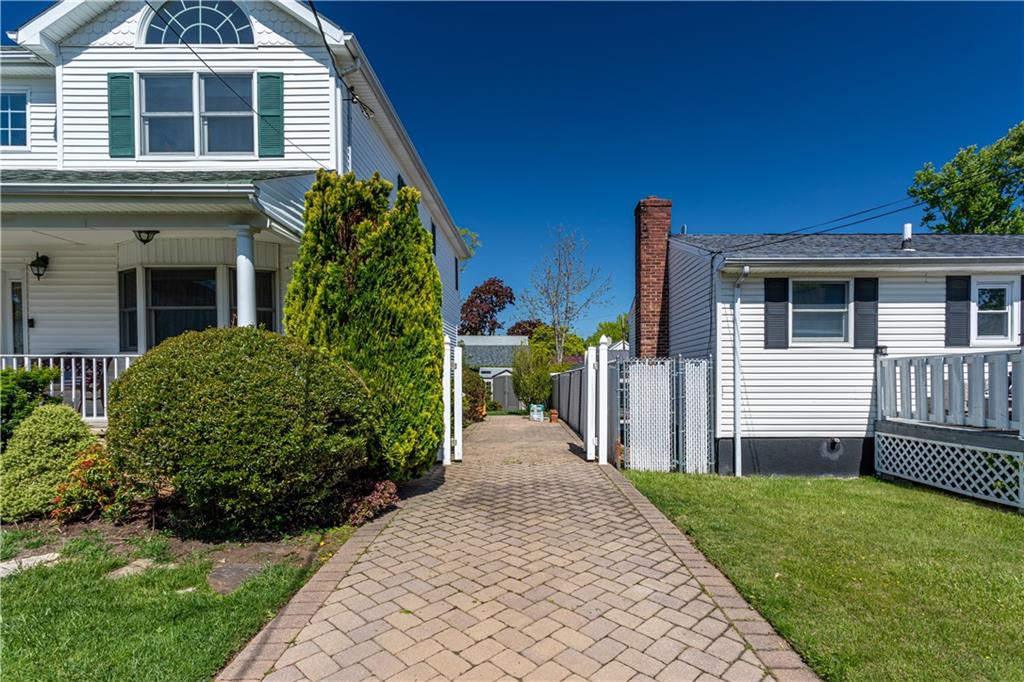 443 Amherst Avenue Oakwood Staten Island NY 10306