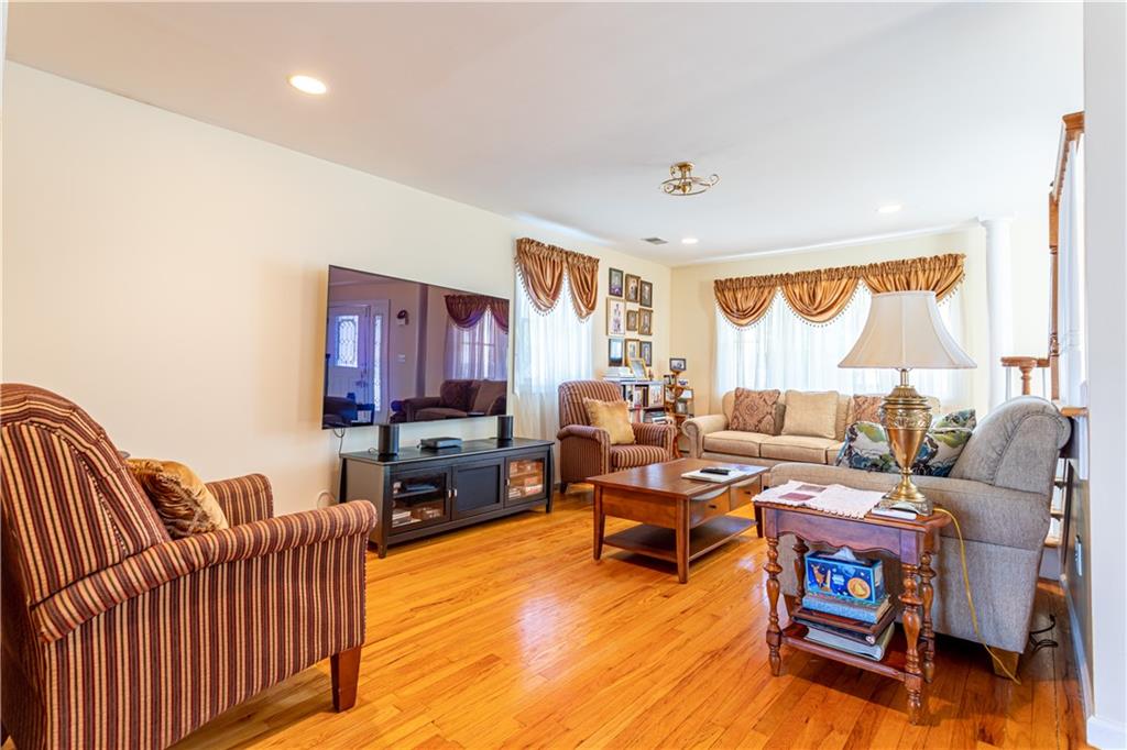 443 Amherst Avenue Oakwood Staten Island NY 10306