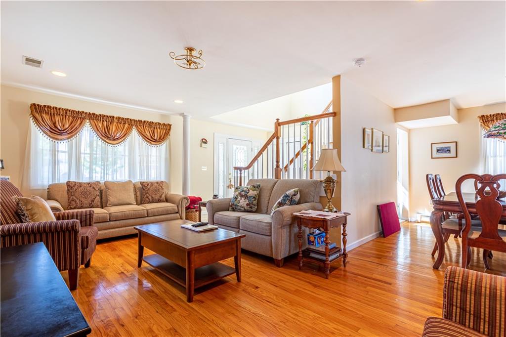443 Amherst Avenue Oakwood Staten Island NY 10306