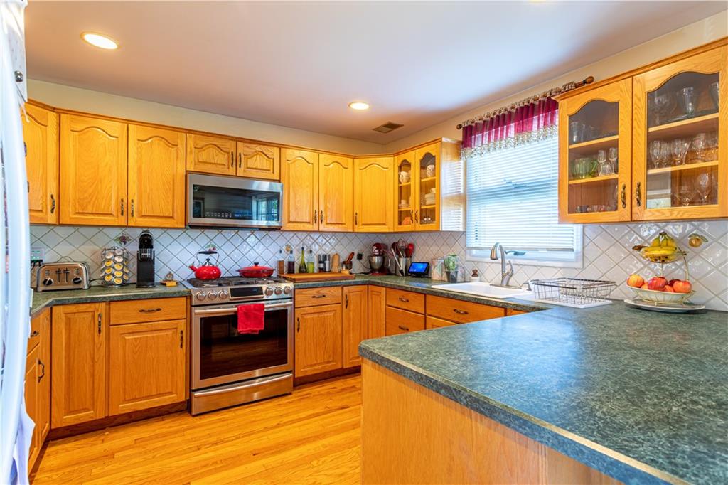 443 Amherst Avenue Oakwood Staten Island NY 10306