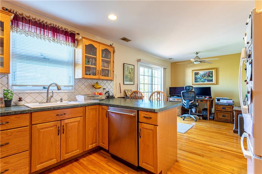 443 Amherst Avenue Oakwood Staten Island NY 10306