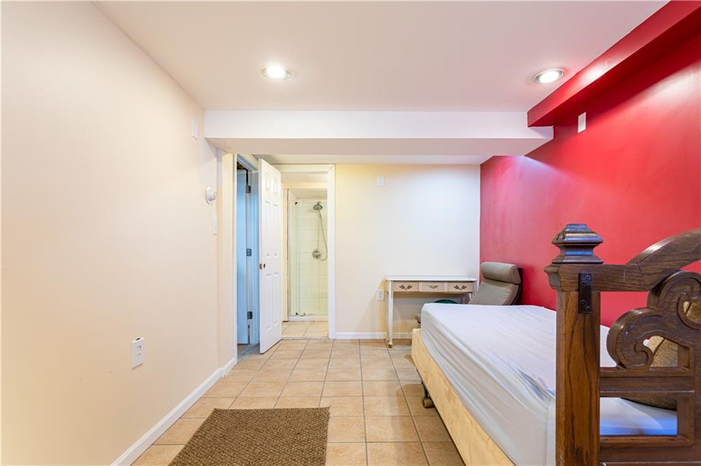 443 Amherst Avenue Oakwood Staten Island NY 10306