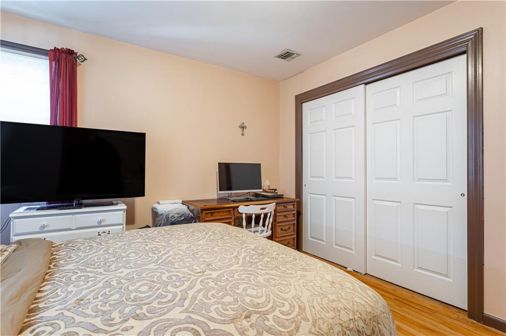 443 Amherst Avenue Oakwood Staten Island NY 10306