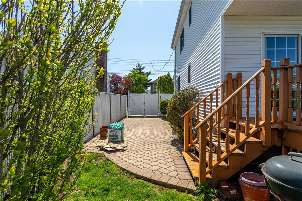 443 Amherst Avenue Oakwood Staten Island NY 10306