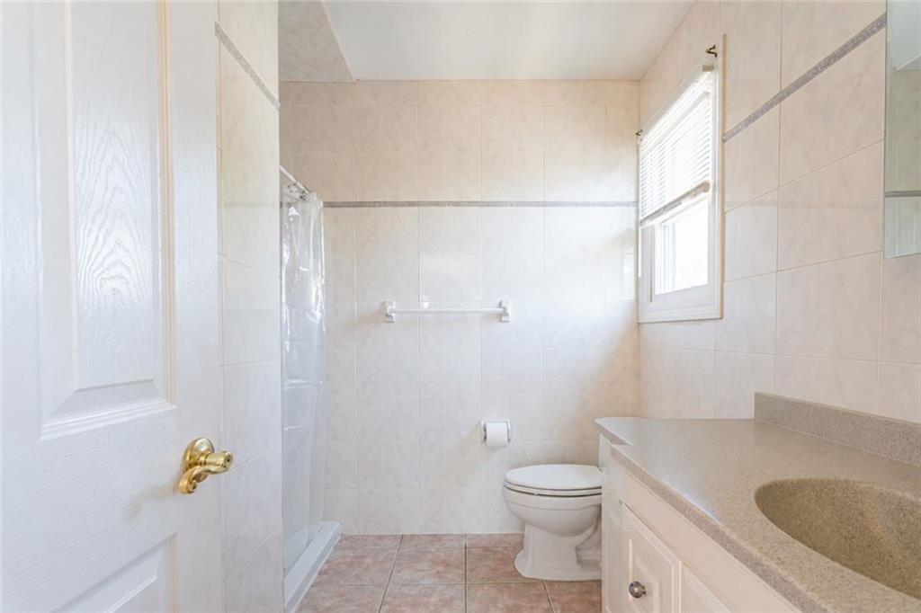 443 Amherst Avenue Oakwood Staten Island NY 10306