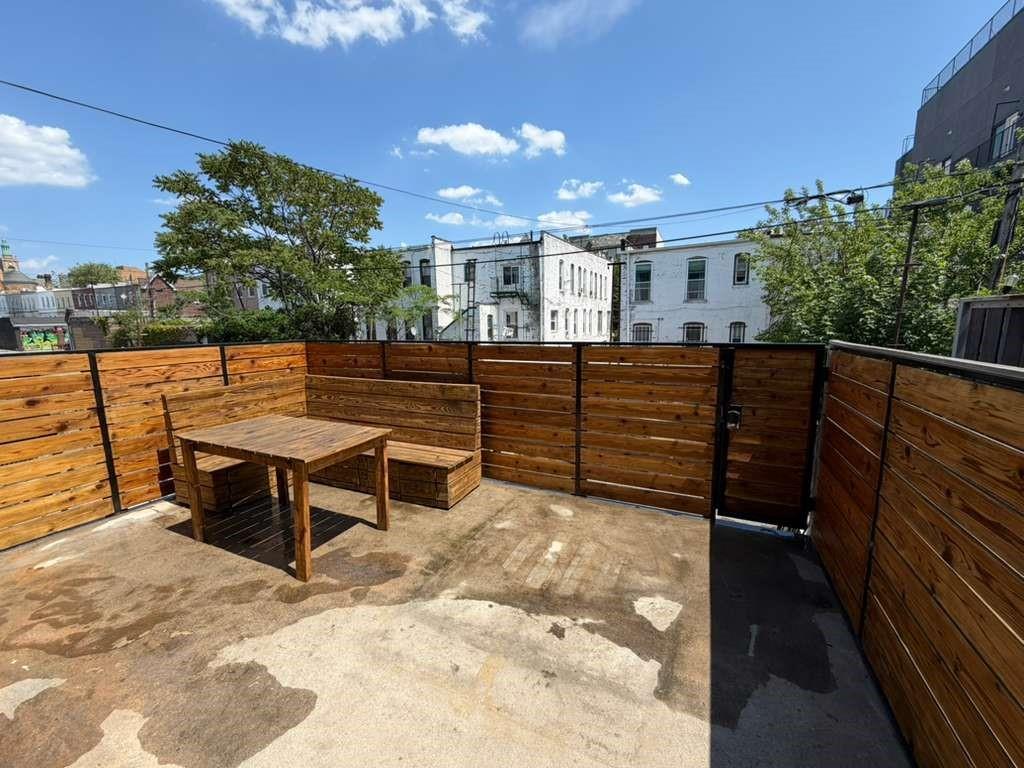 1712 Dekalb Avenue Bushwick Brooklyn NY 11237