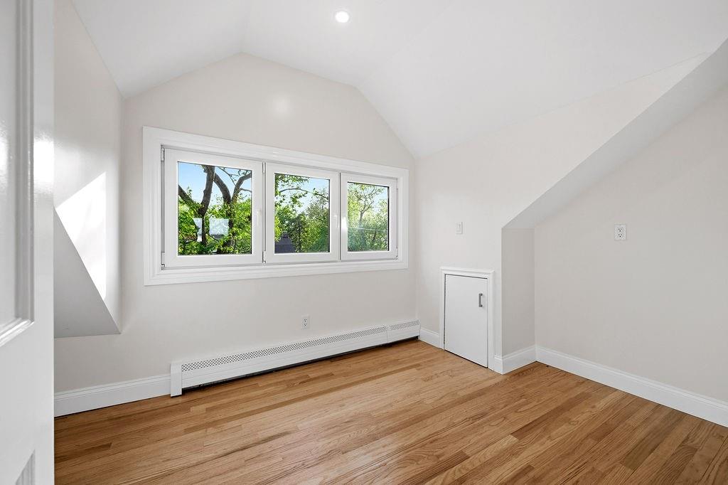 55 Wadsworth Road Shore Acres Staten Island NY 10305