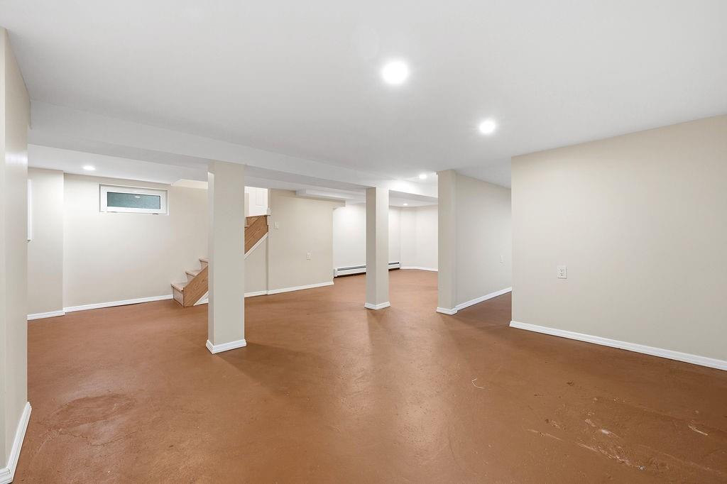 55 Wadsworth Road Shore Acres Staten Island NY 10305