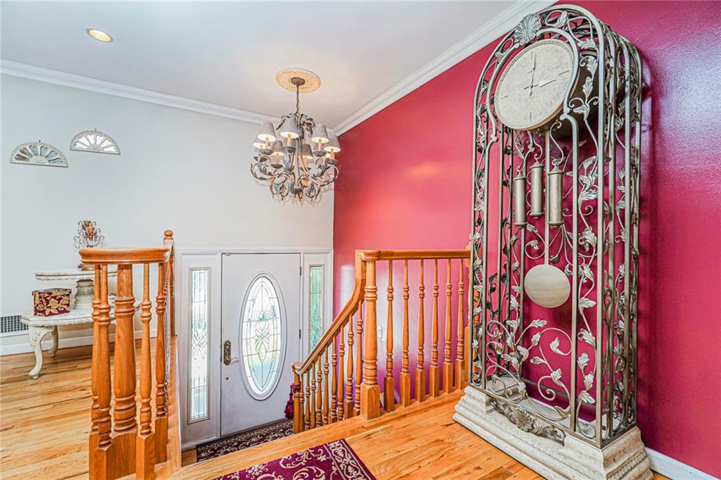 29 South Drum Street Pleasant Plains Staten Island NY 10309