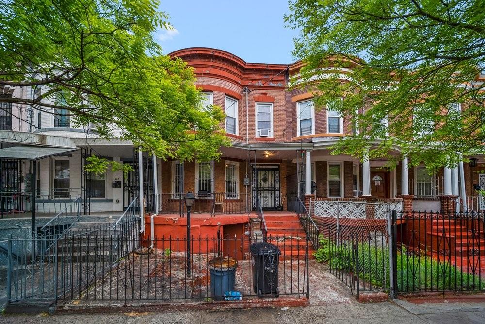 665 Georgia Avenue East New York Brooklyn NY 11207