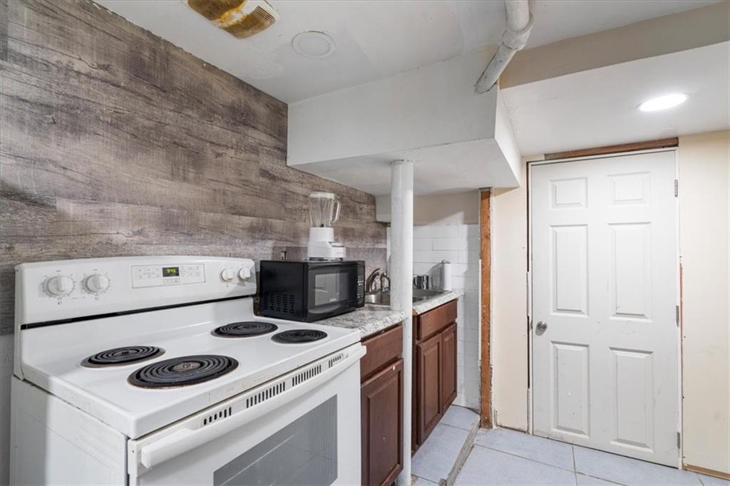 1034 Winthrop Street East Flatbush Brooklyn NY 11212