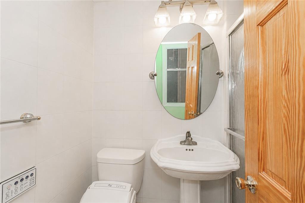 7215 13th Avenue Dyker Heights Brooklyn NY 11228