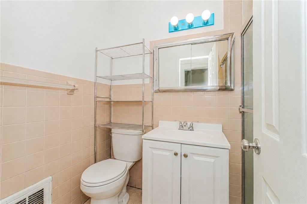 7215 13th Avenue Dyker Heights Brooklyn NY 11228