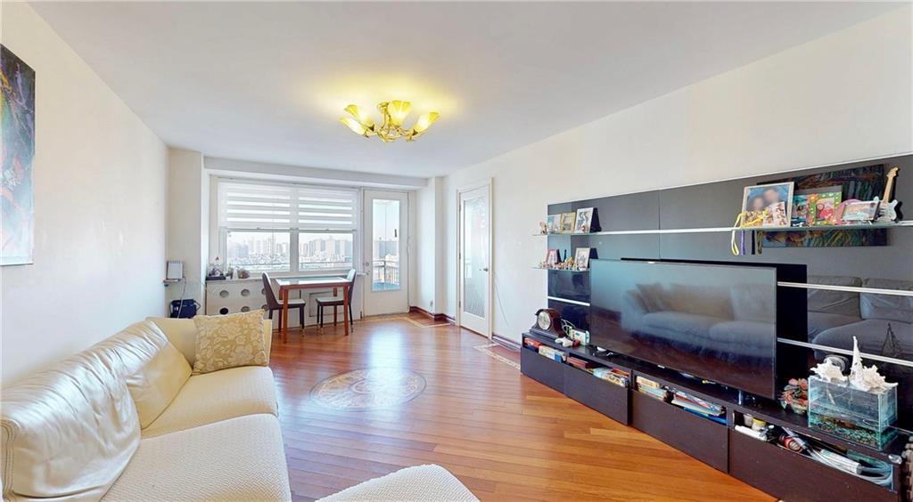 35 Seacoast Terrace Brighton Beach Brooklyn NY 11235