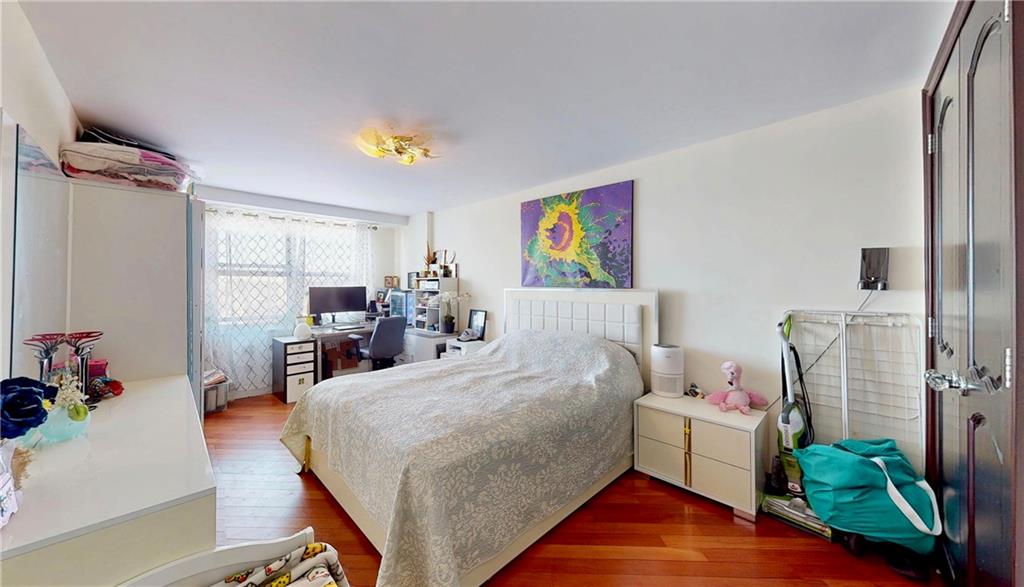 35 Seacoast Terrace Brighton Beach Brooklyn NY 11235