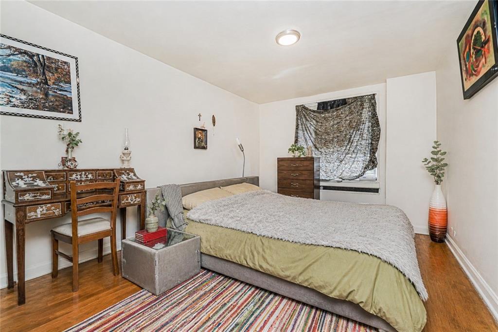 3235 Emmons Avenue Sheepshead Bay Brooklyn NY 11235