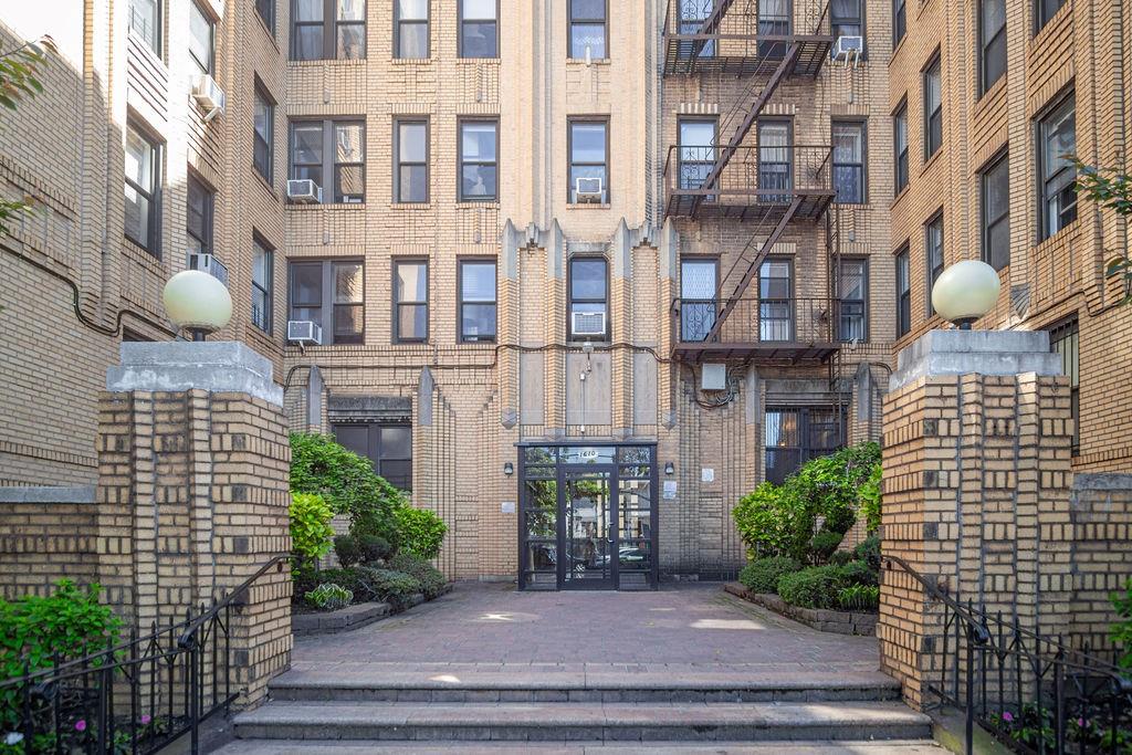 1610 Avenue P Midwood Brooklyn NY 11229