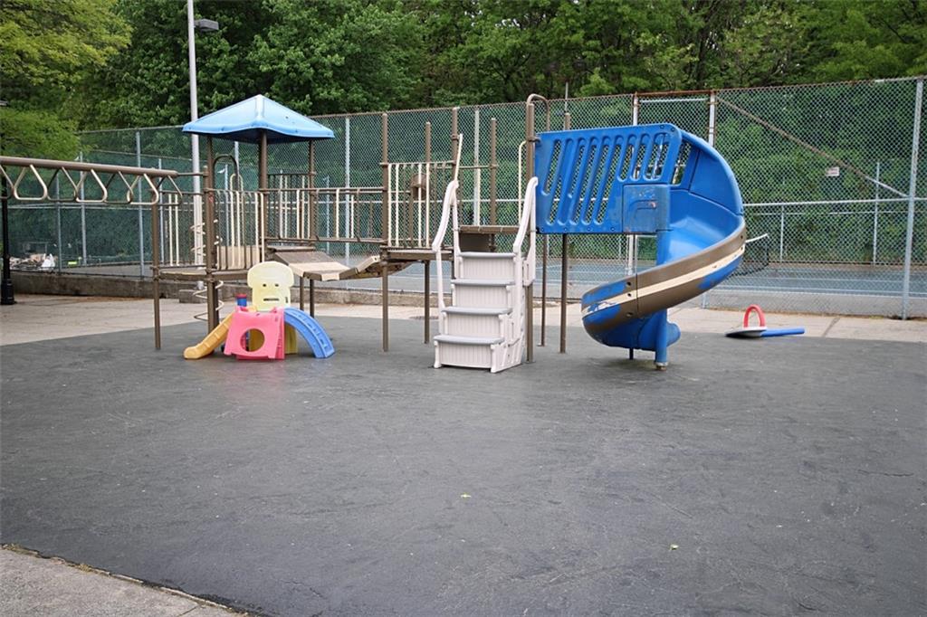 328 Timber Ridge Drive Bay Terrace Staten Island NY 10308