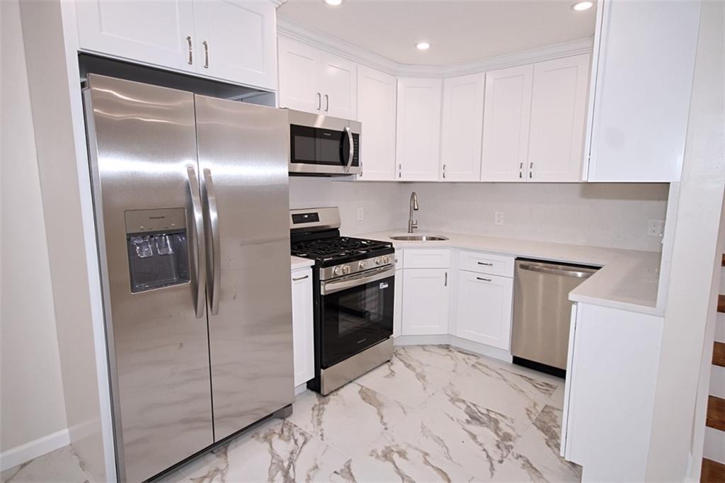 328 Timber Ridge Drive Bay Terrace Staten Island NY 10308