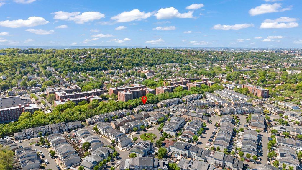 84 Long Pond Lane Clifton Staten Island NY 10304