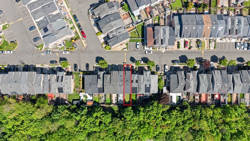 84 Long Pond Lane Clifton Staten Island NY 10304