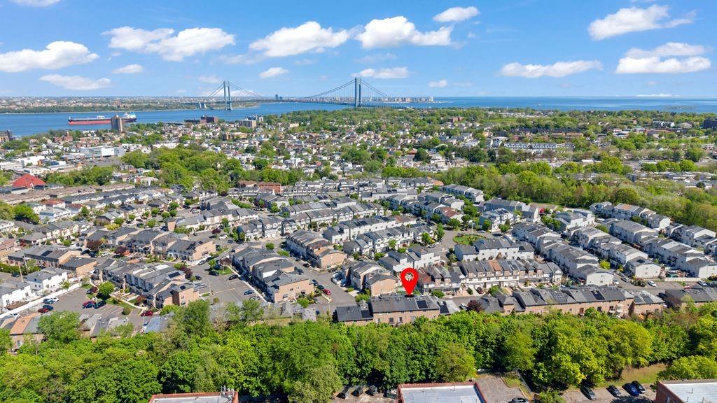 84 Long Pond Lane Clifton Staten Island NY 10304
