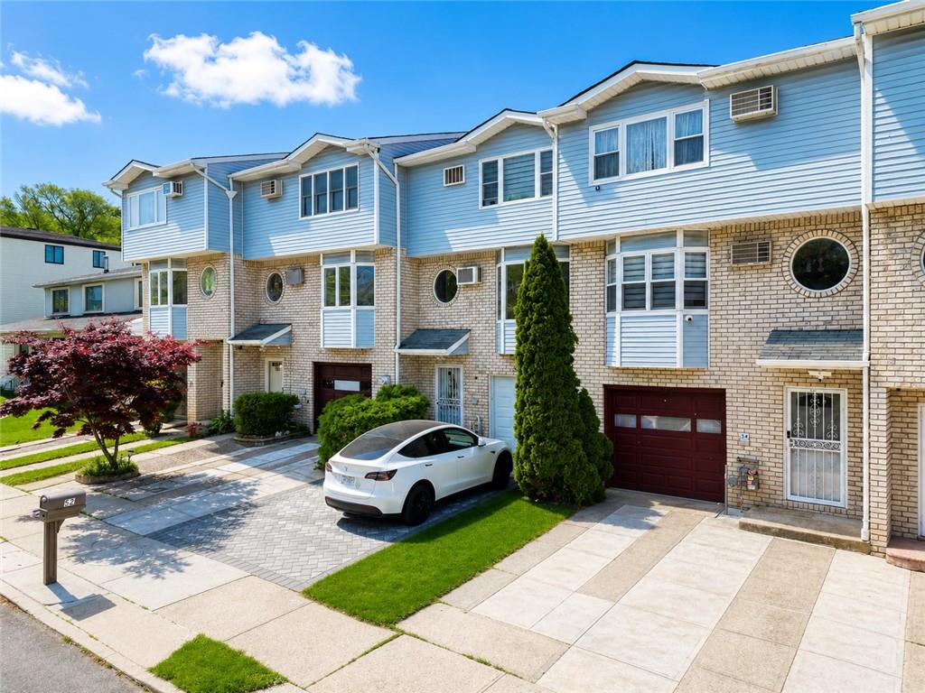 54 Rupert Avenue Willowbrook Staten Island NY 10314