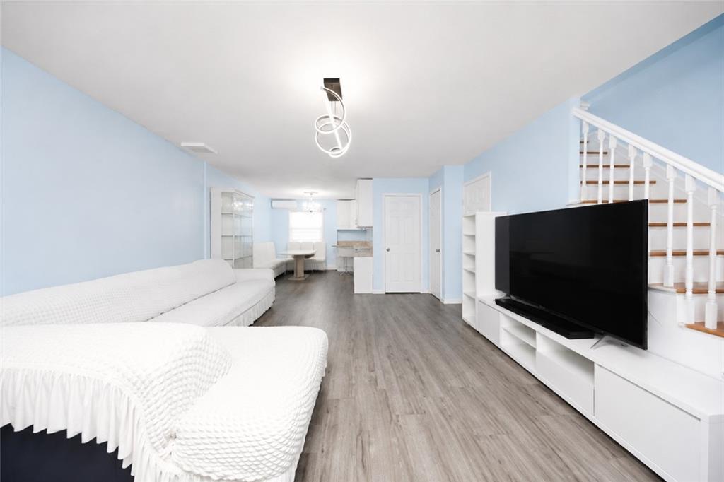 54 Rupert Avenue Willowbrook Staten Island NY 10314
