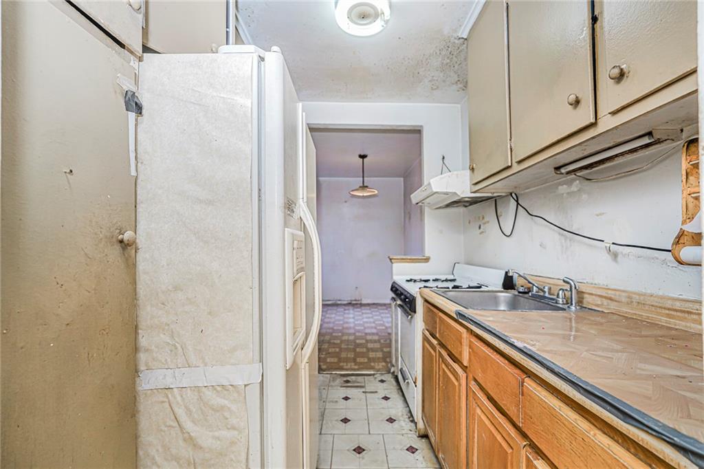 1213 Z Avenue Sheepshead Bay Brooklyn NY 11235