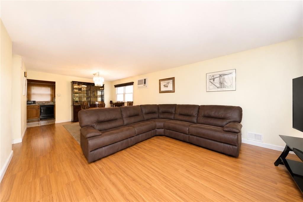 52 Cambridge Avenue Westerleigh Staten Island NY 10314