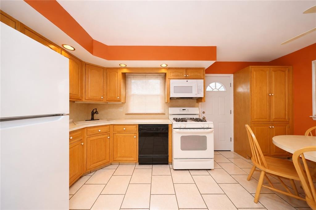 52 Cambridge Avenue Westerleigh Staten Island NY 10314