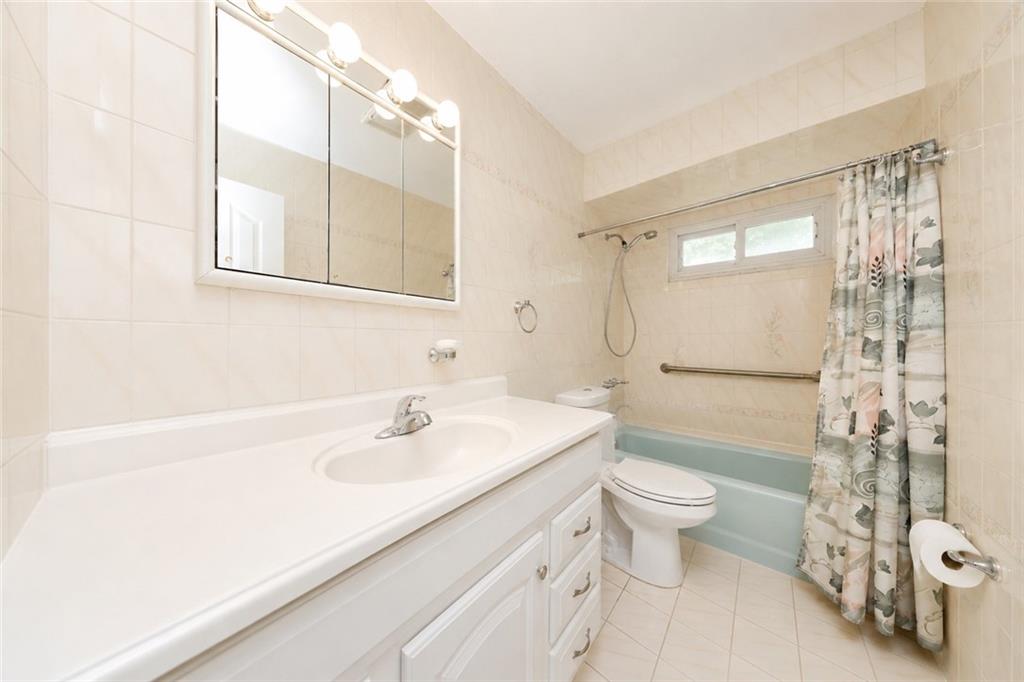 52 Cambridge Avenue Westerleigh Staten Island NY 10314