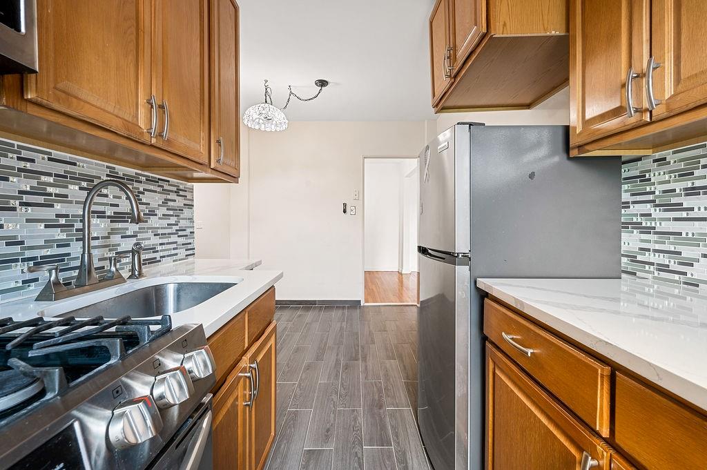 9265 Shore Road Bay Ridge Brooklyn NY 11209