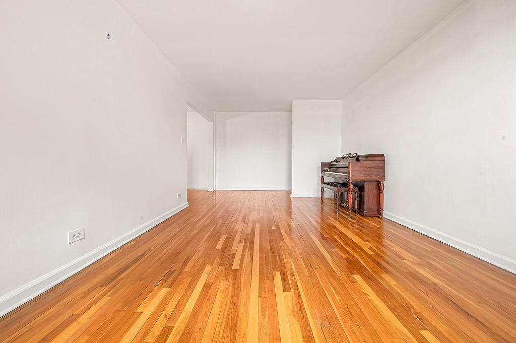 9265 Shore Road Bay Ridge Brooklyn NY 11209