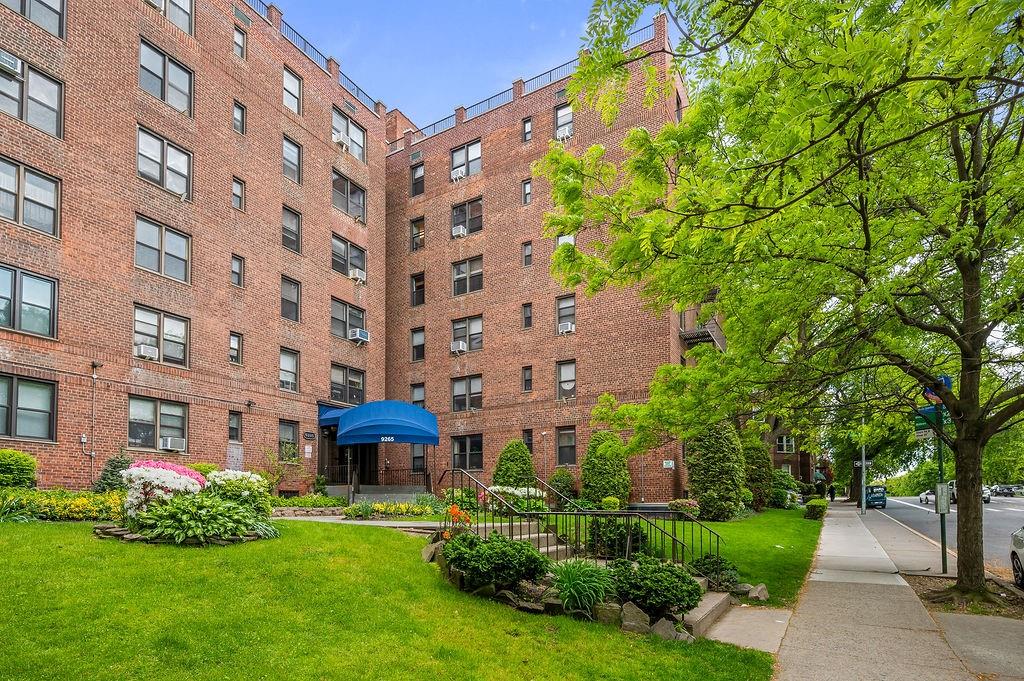 9265 Shore Road Bay Ridge Brooklyn NY 11209