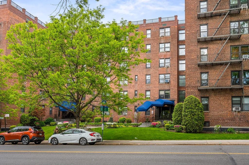 9265 Shore Road Bay Ridge Brooklyn NY 11209