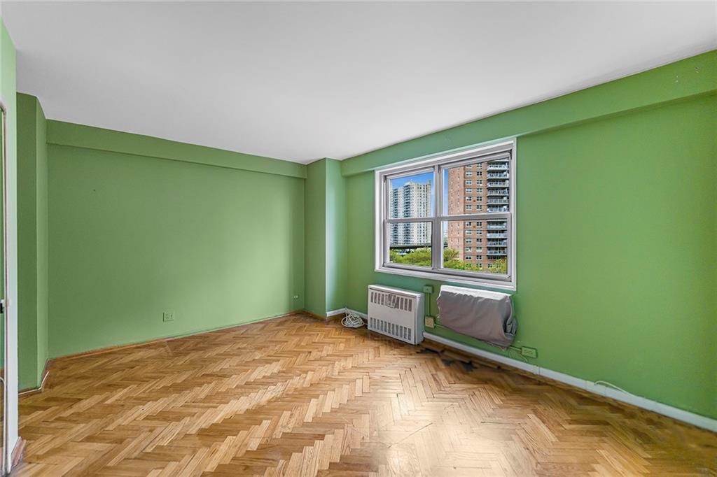 2925 West 5th Street Brighton Beach Brooklyn NY 11224