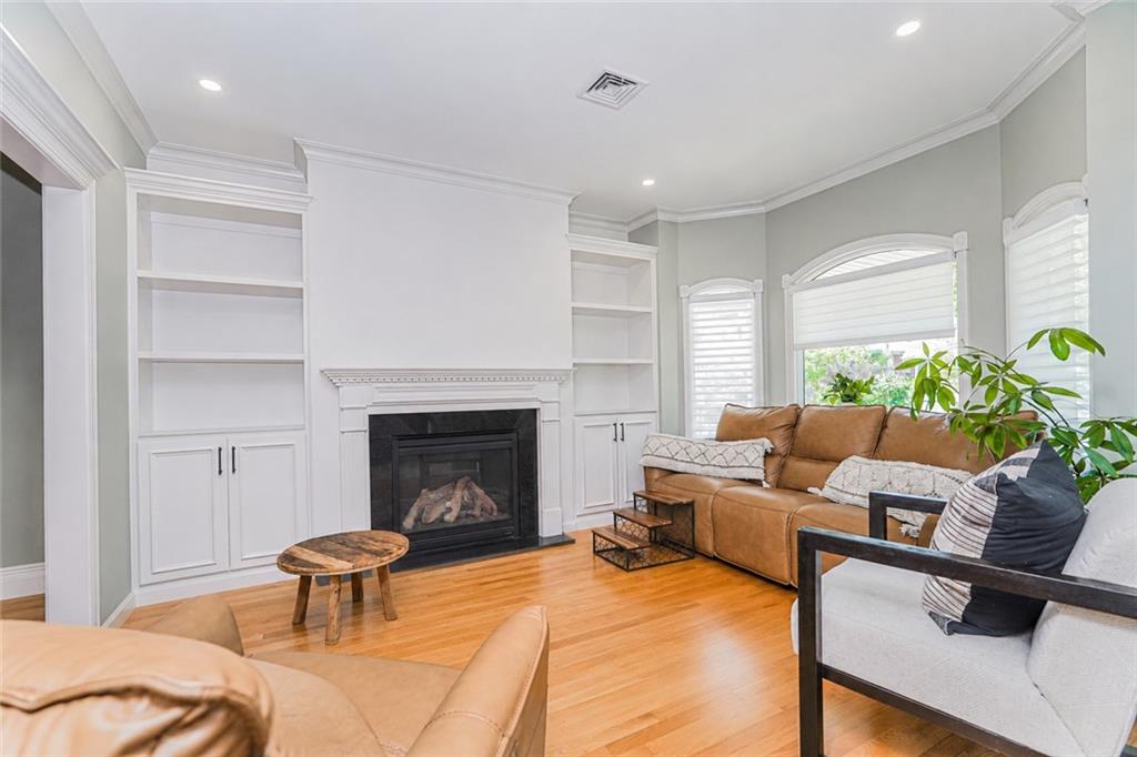 38 Cloverdale Avenue Great Kills Staten Island NY 10308