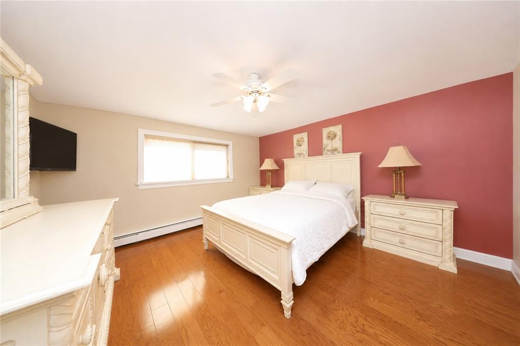 220 Slater Boulevard Midland Beach Staten Island NY 10305