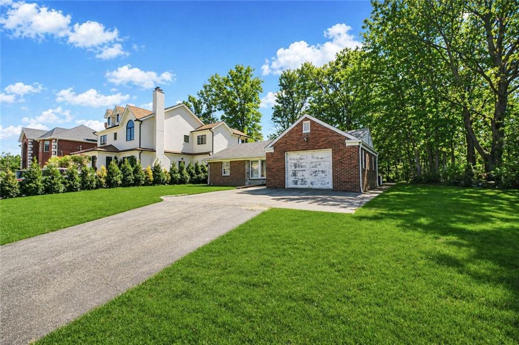 20 Delphine Terrace Grasmere Staten Island NY 10305