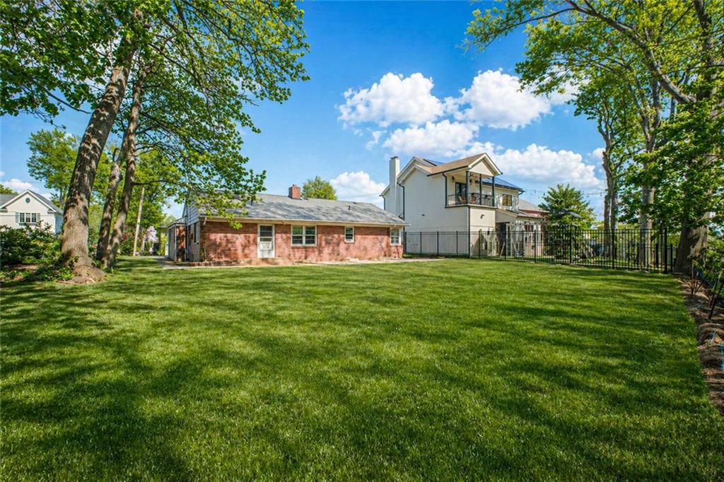 20 Delphine Terrace Grasmere Staten Island NY 10305