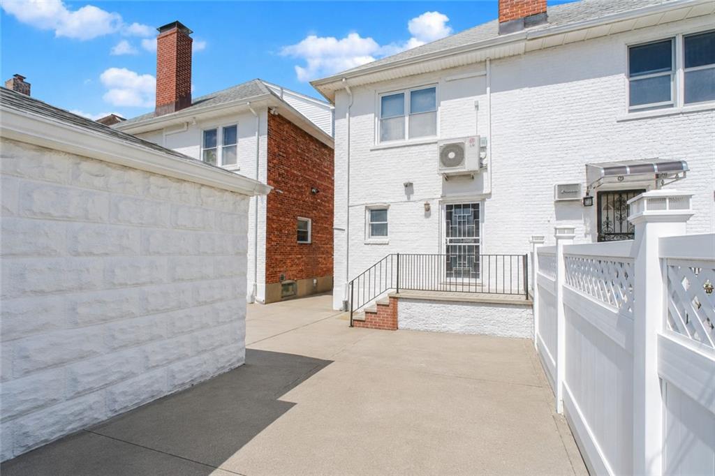 7813 10th Avenue Dyker Heights Brooklyn NY 11228
