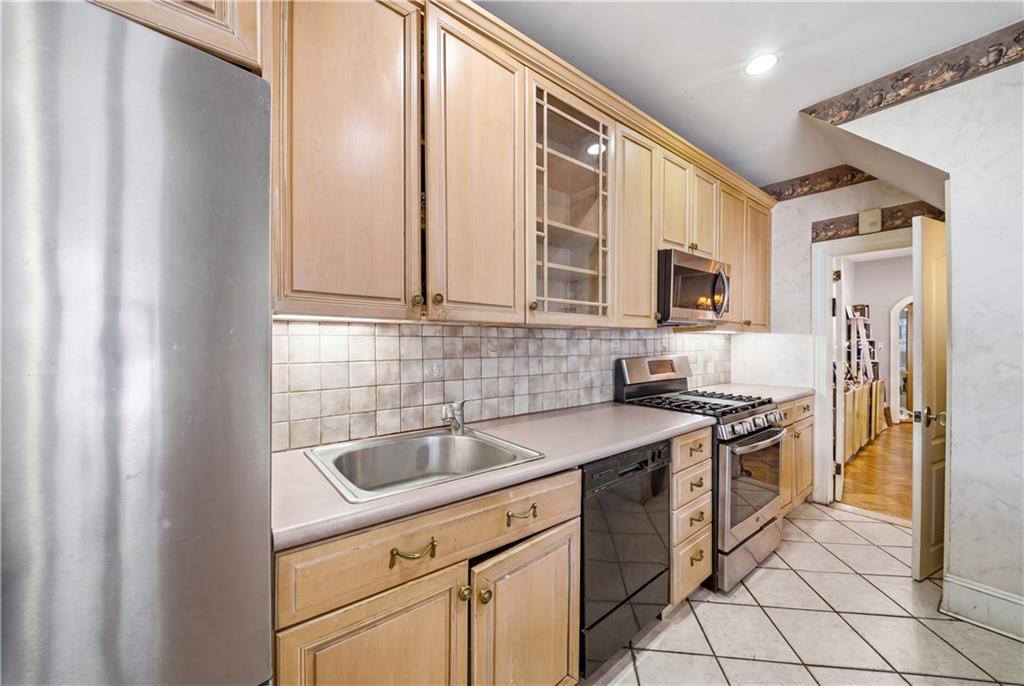 1749 East 24th Street Madison Brooklyn NY 11229