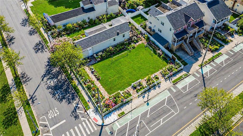 637 Oceanside Avenue Midland Beach Staten Island NY 10305