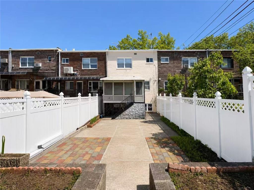 8876 17th Avenue Bath Beach Brooklyn NY 11214